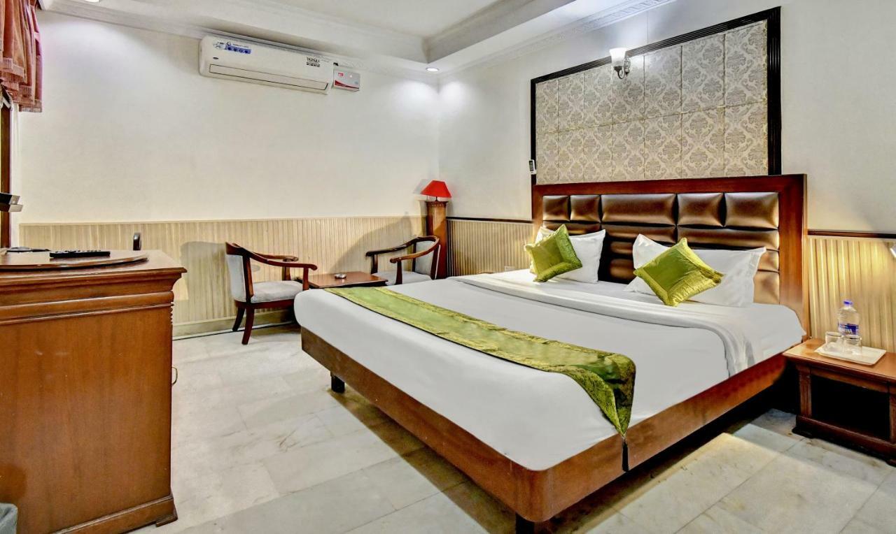 Treebo Trend Corporate Inn Chandīgarh מראה חיצוני תמונה