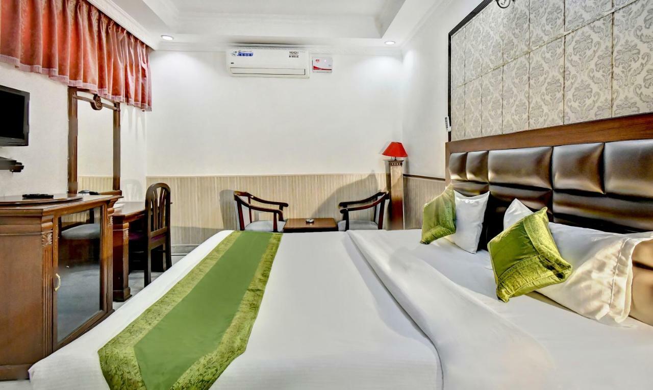 Treebo Trend Corporate Inn Chandīgarh מראה חיצוני תמונה