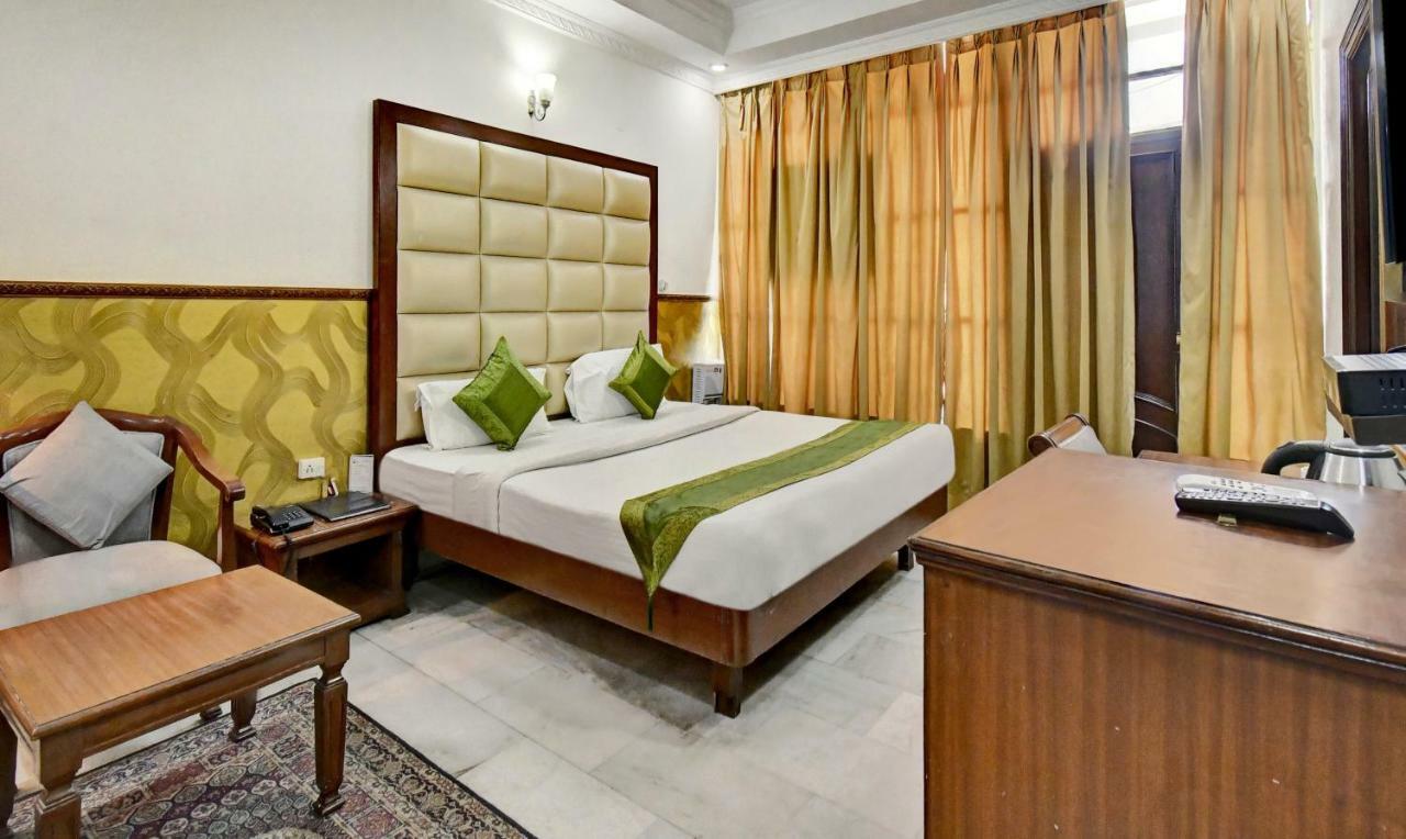 Treebo Trend Corporate Inn Chandīgarh מראה חיצוני תמונה